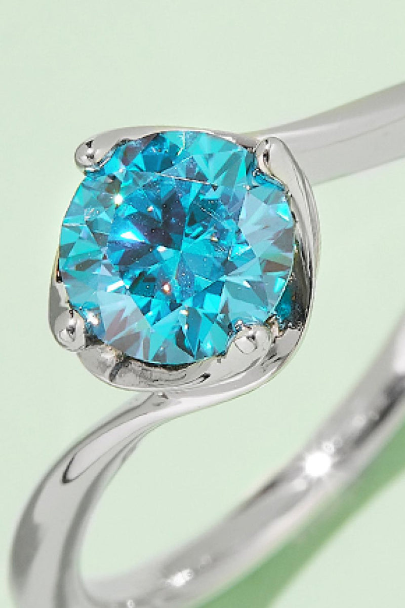 "Burkesgarb: Exquisite 1 Carat Moissanite 925 Sterling Silver Solitaire Ring"