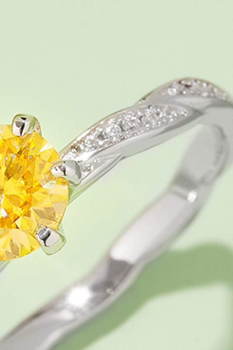 Exquisite Brilliance: 1 Carat Moissanite Contrast Ring at Burkesgarb