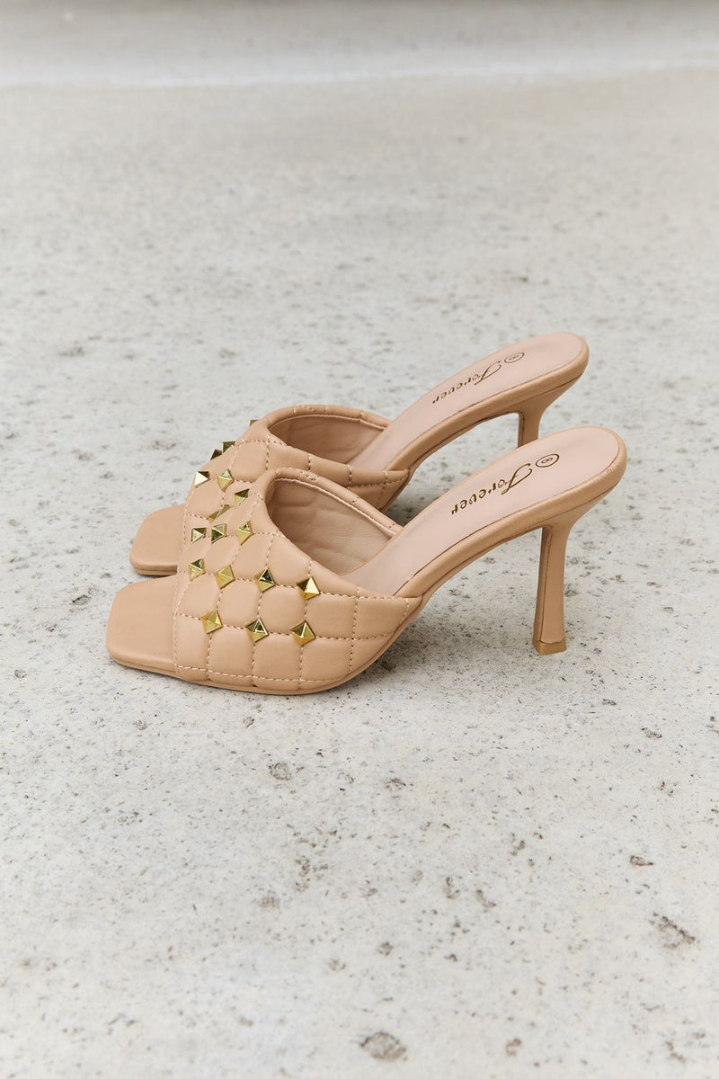 "Elegant and Timeless: Nude Square Toe Quilted Mule Heels by Burkesgarb | Stylish and Comfortable Women's Footwear"