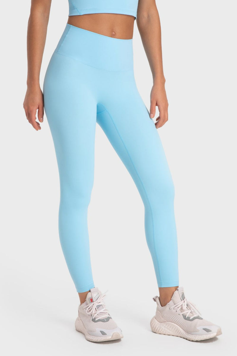 Move Freely and Stylishly: Full Length Active Leggings at Burkesgarb