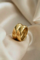 Elegant Gold Double Ridge Ring at Burkesgarb - Shop Now