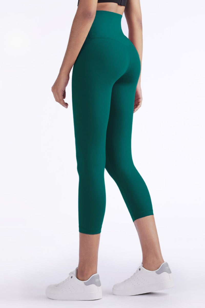 Effortless Comfort: Elastic Waistband Cropped Yoga Leggings at Burkesgarb