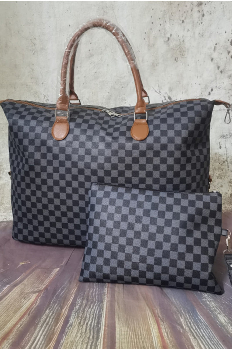 Effortless Style with the Checkered Two-Piece Bag Set at Burkesgarb