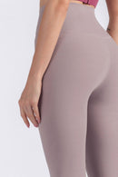 Effortless Comfort: Elastic Waistband Cropped Yoga Leggings at Burkesgarb