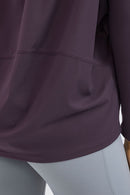 Stay Comfy and Trendy with our Loose Fit Active Top | Burkesgarb