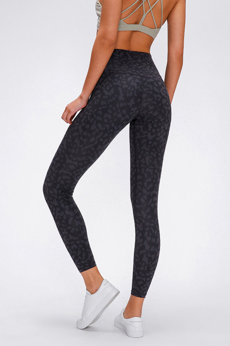 Stay Active in Style with Wide Seamless Band Waist Sports Leggings at Burkesgarb