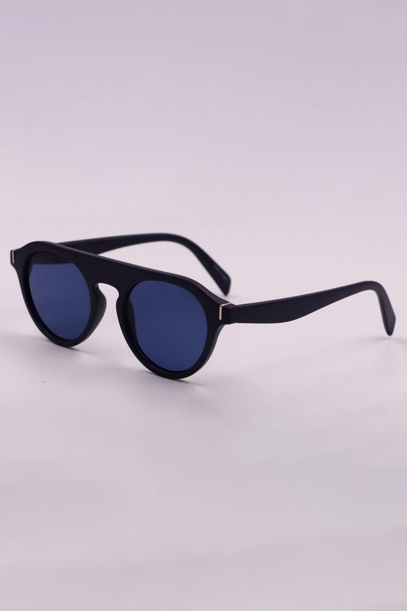 "Stay Stylish and Protected: 3-Piece Round Polycarbonate Sunglasses"