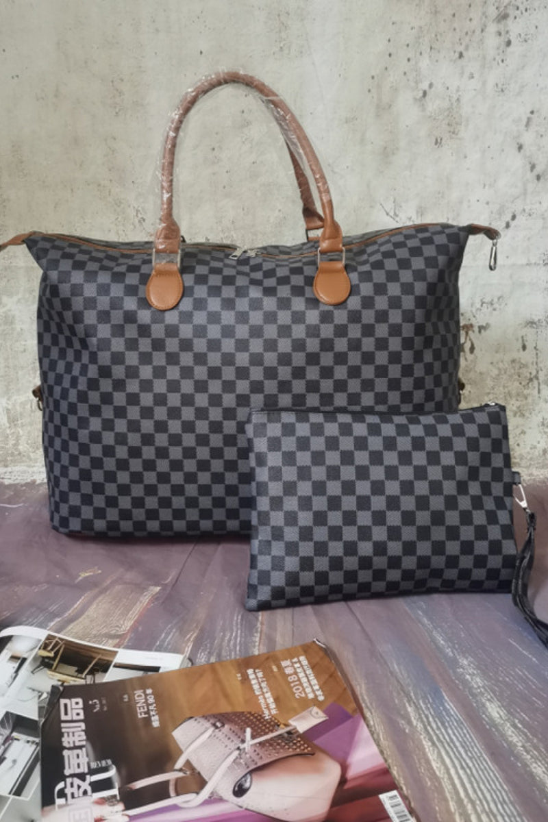 Effortless Style with the Checkered Two-Piece Bag Set at Burkesgarb