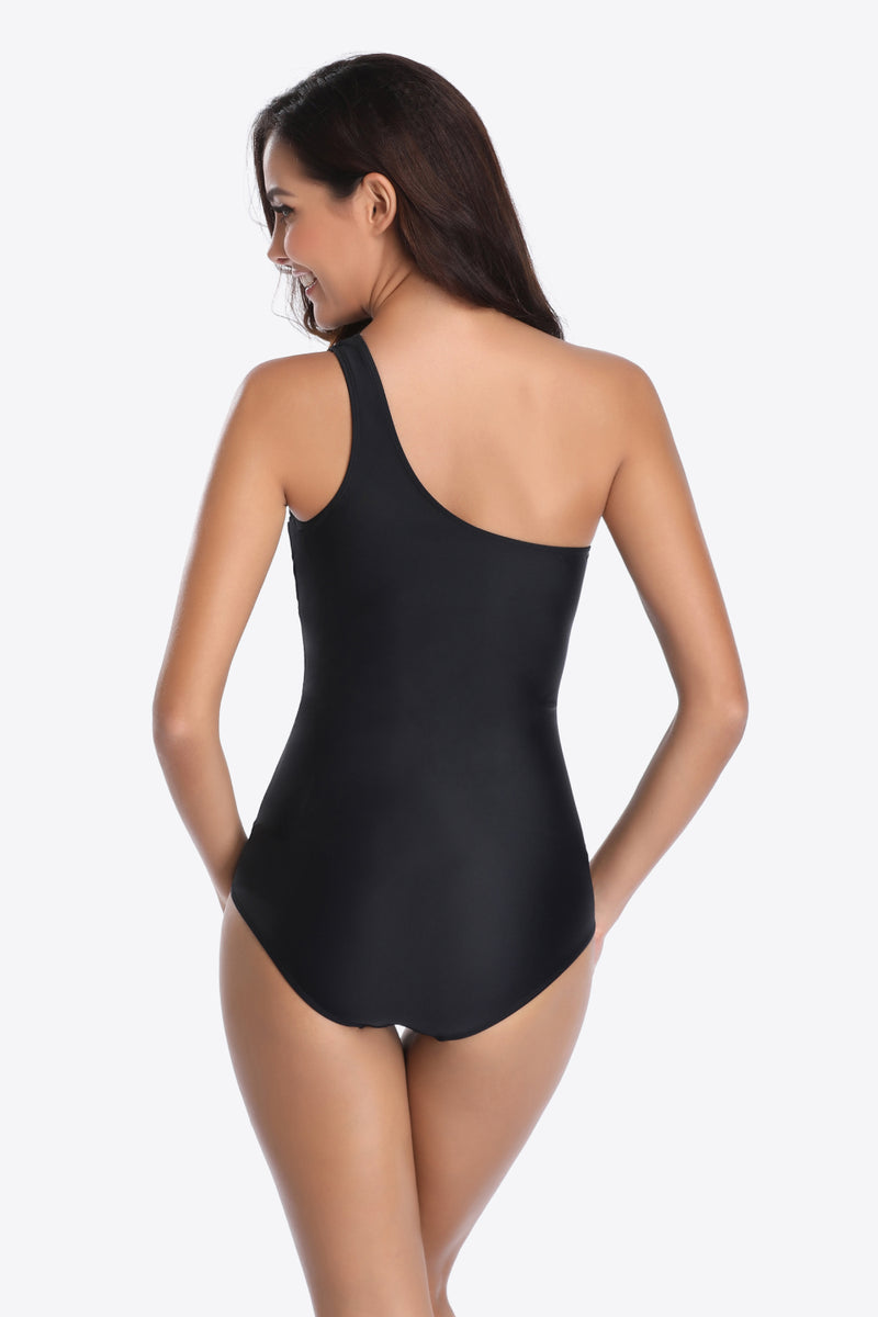 Embrace Elegance and Style with a One-Shoulder One-Piece Swimsuit