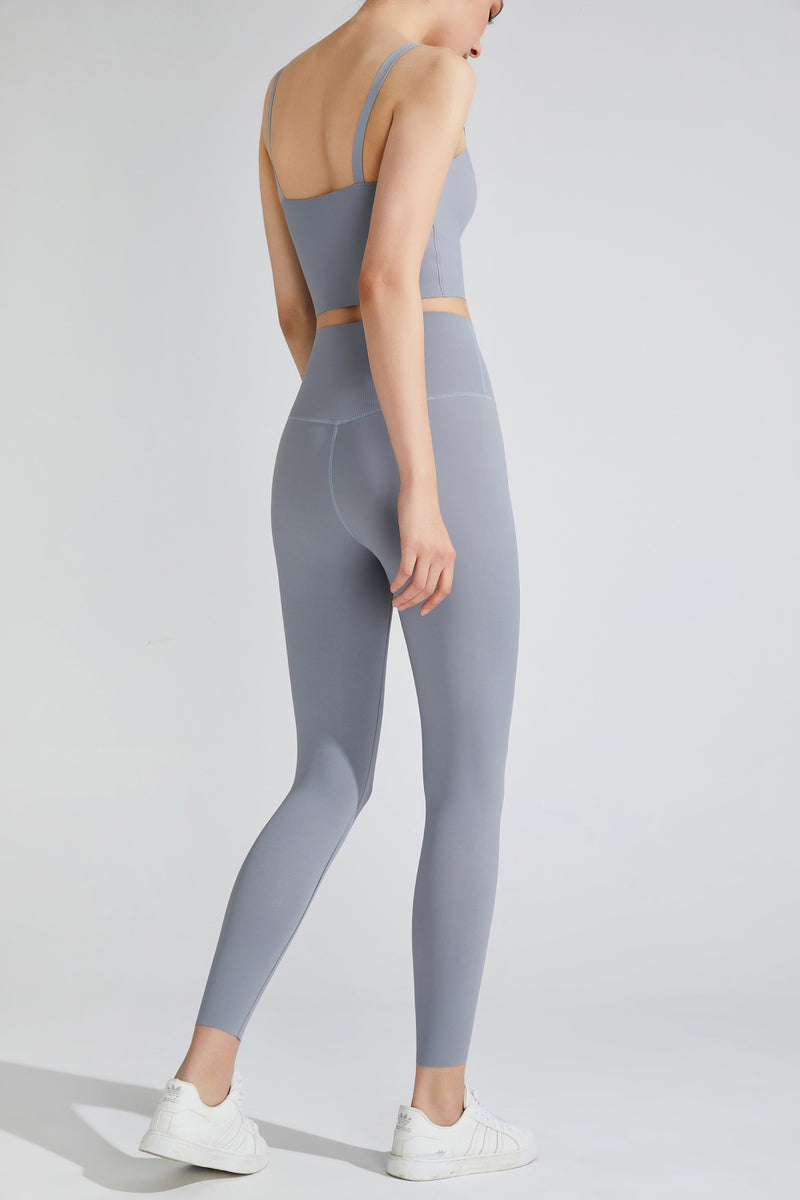 Maximize Comfort and Style with Wide Waistband Sports Leggings | Burkesgarb