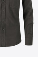 Classic Elegance and Timeless Style: Buttoned Long-Sleeve Collared Shirt