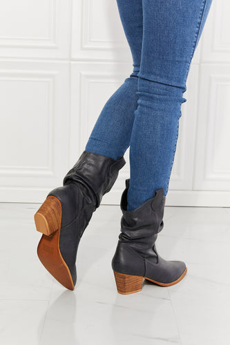 Embrace Western Chic: MMShoes Better in Texas Scrunch Cowboy Boots in Navy at Burkesgarb