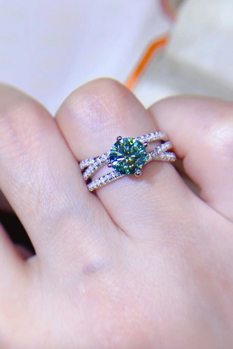 Elegance and Brilliance: 1 Carat Moissanite Contrast Ring at Burkesgarb