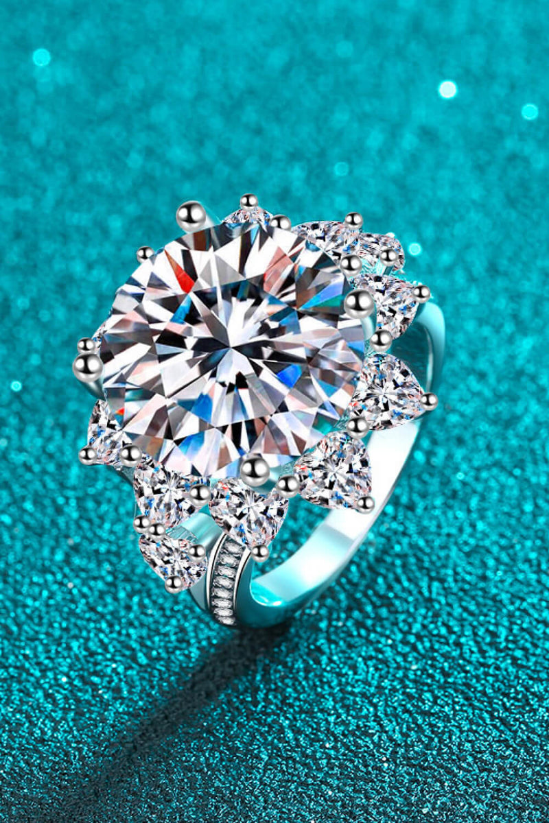 Exquisite Brilliance: 10 Carat Moissanite Ring, Captivating Elegance